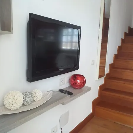 Appartamento Duplex -the Sunny Hut - Swimming Pool - Free Wifi & Ac- Marinas *